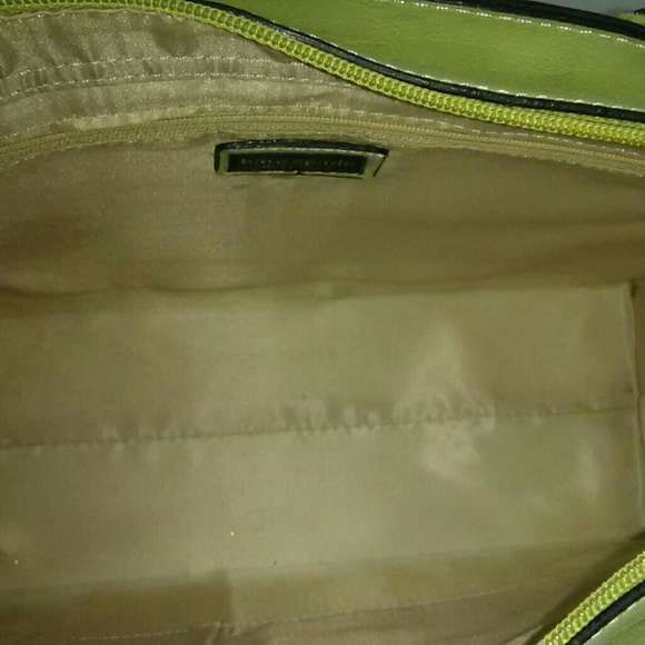 Handbag - Picture 5 of 5